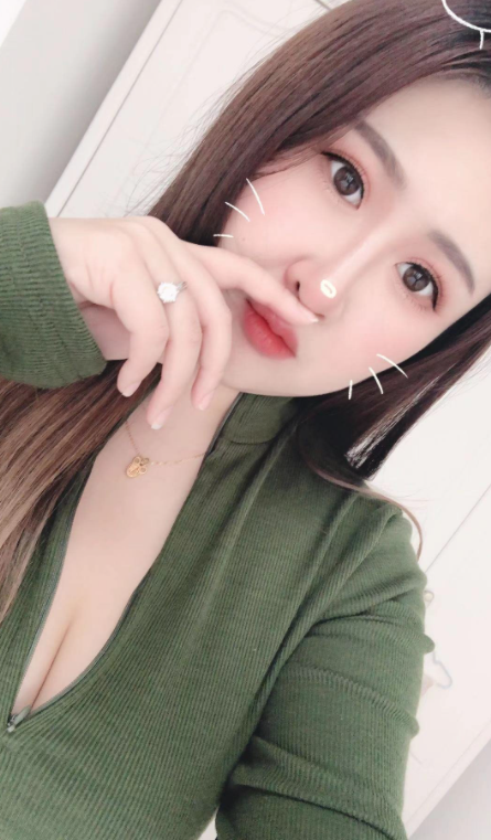 丰满东北妹子